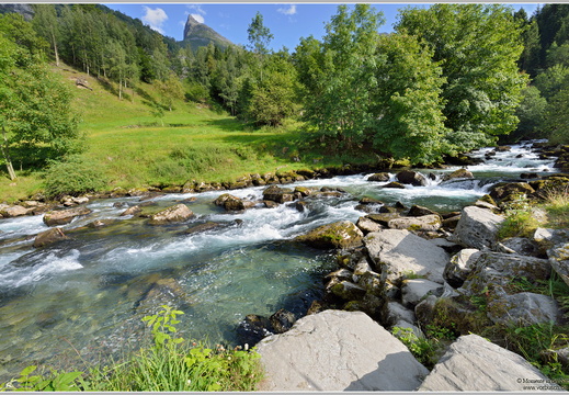 Gebirgsbach nahe Geiranger